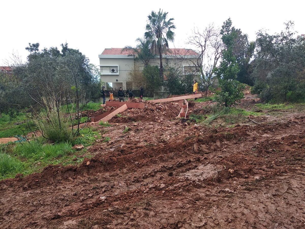 Ramat-Begin-Haifa-Foundation shuttering washed away by rain Ramat-Begin-Haifa-Foundation shuttering washed away by rain